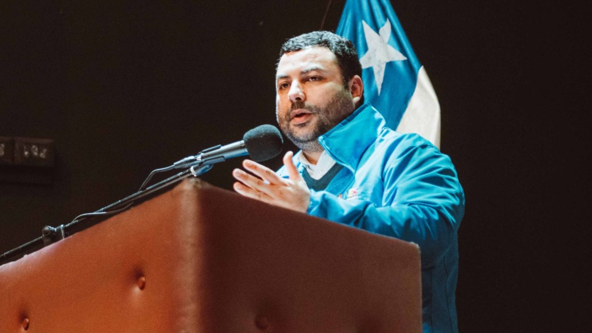 Dejan en prisión al alcalde de Bulnes por Caso Cuentas Corrientes: ¿Qué delitos se le imputan y cómo ocurrieron?