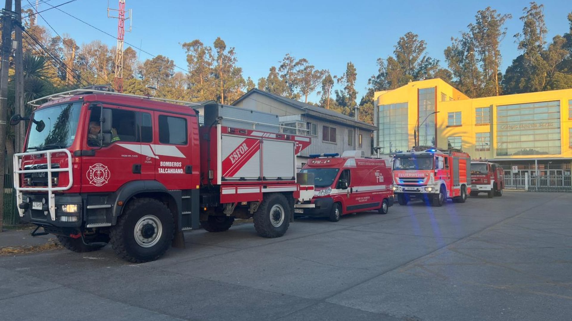 Bomberos expertos en incendios forestales de Concepción y Talcahuano partirán a Valparaíso