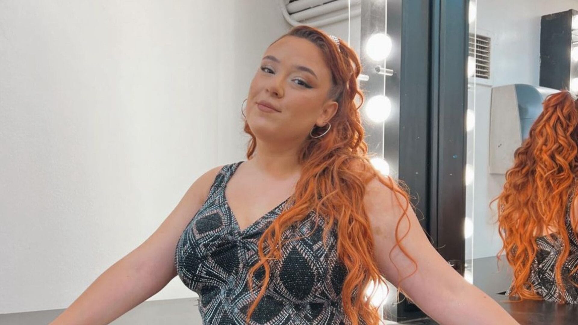 Christell Rodríguez sorprendió tras aparecer hablando en japonés para agradecer el éxito de “Dubidubidú”