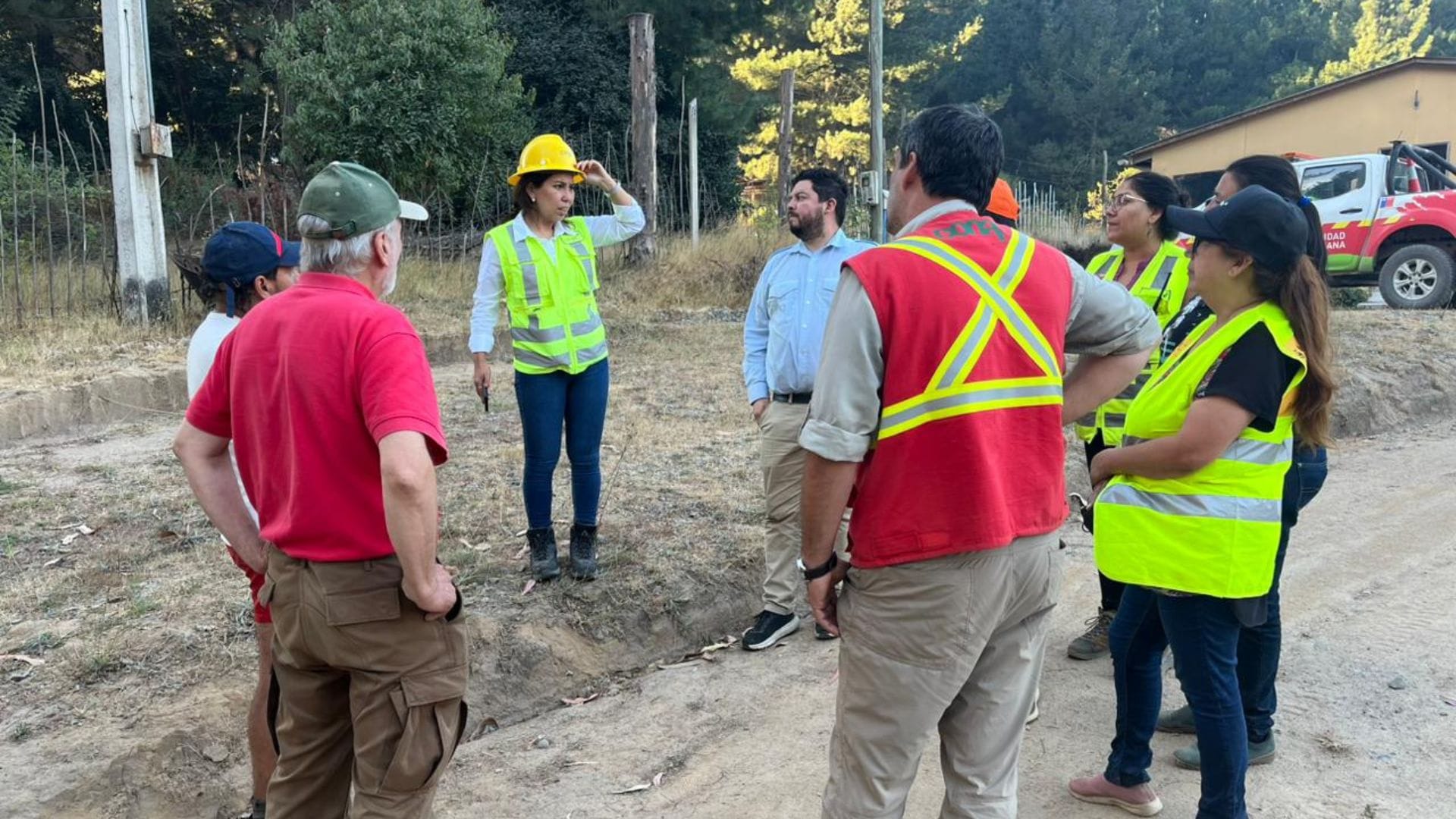 Trabajo coordinado de vecinos previene incendios en Hualqui