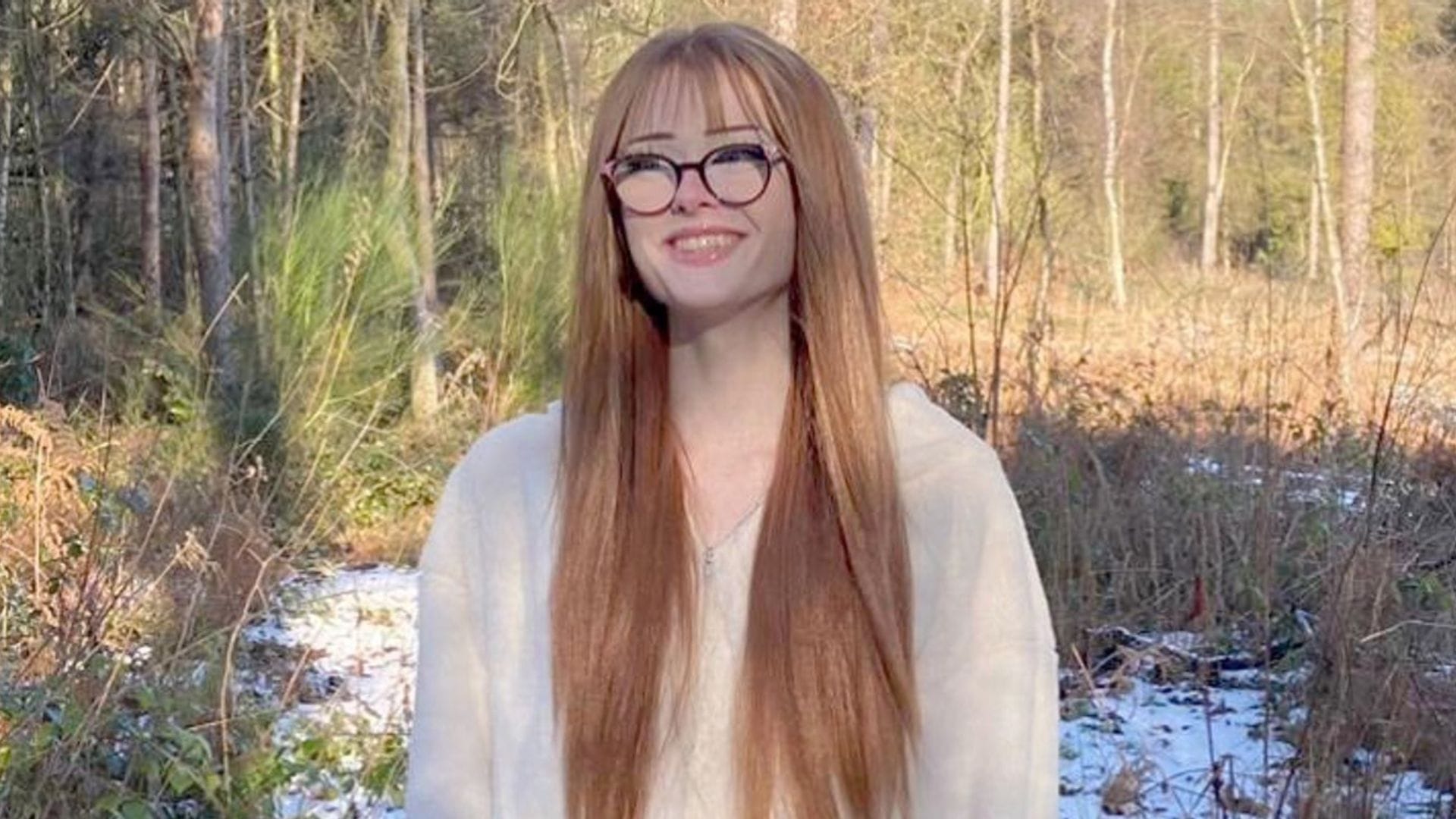 Condenan a dos adolescentes a más de 20 años de cárcel por matar a una amiga trans en Reino Unido