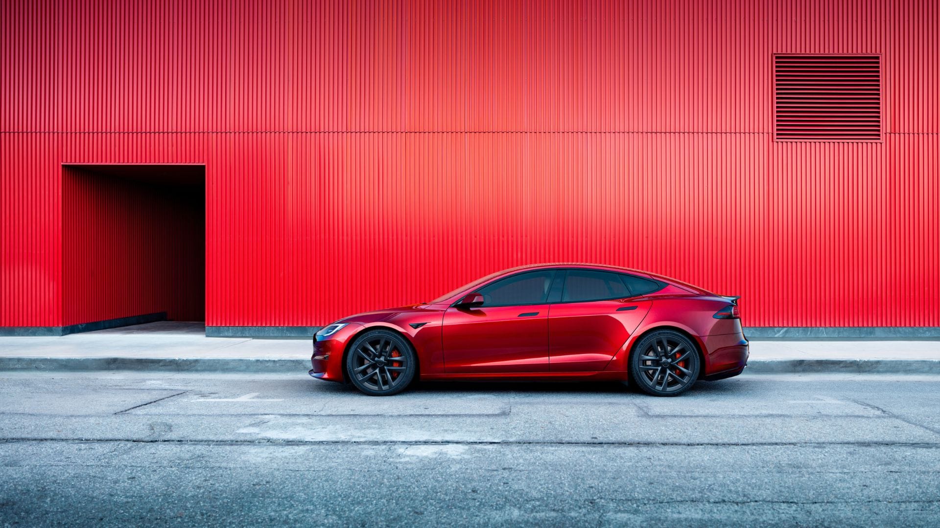 Tesla abrió su primera tienda en Chile: Qué modelos venden y cuáles son sus precios