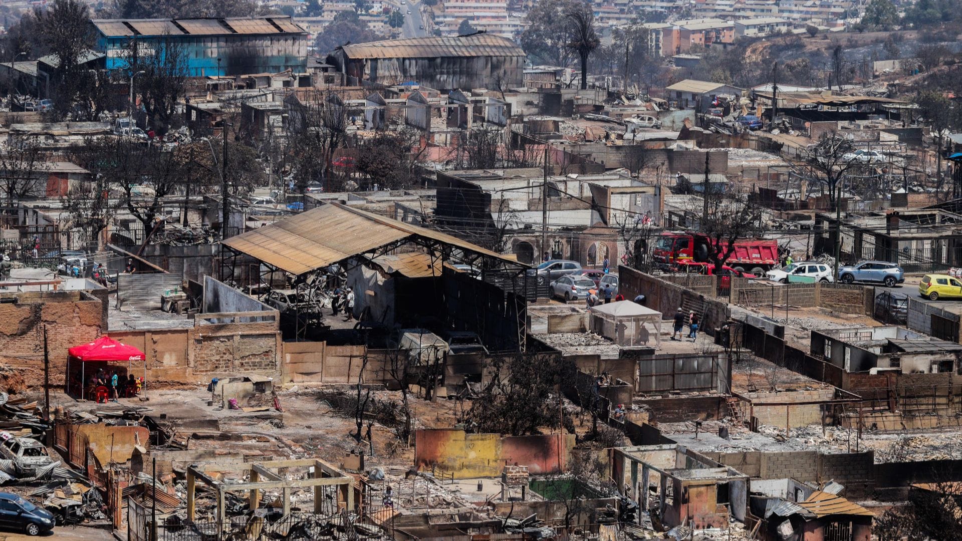 Los fallecidos en incendios de Valparaíso suben a 131: Sólo 35 han sido identificados