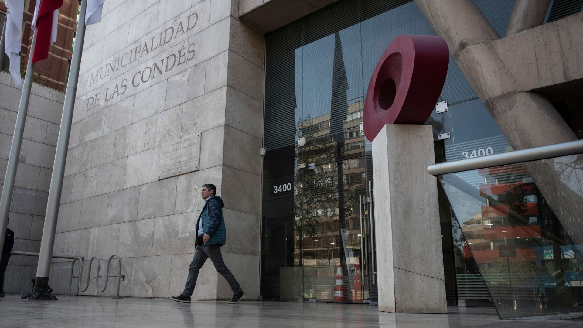 Investigan hallazgo del cuerpo sin vida del jefe de Tesorería de Las Condes