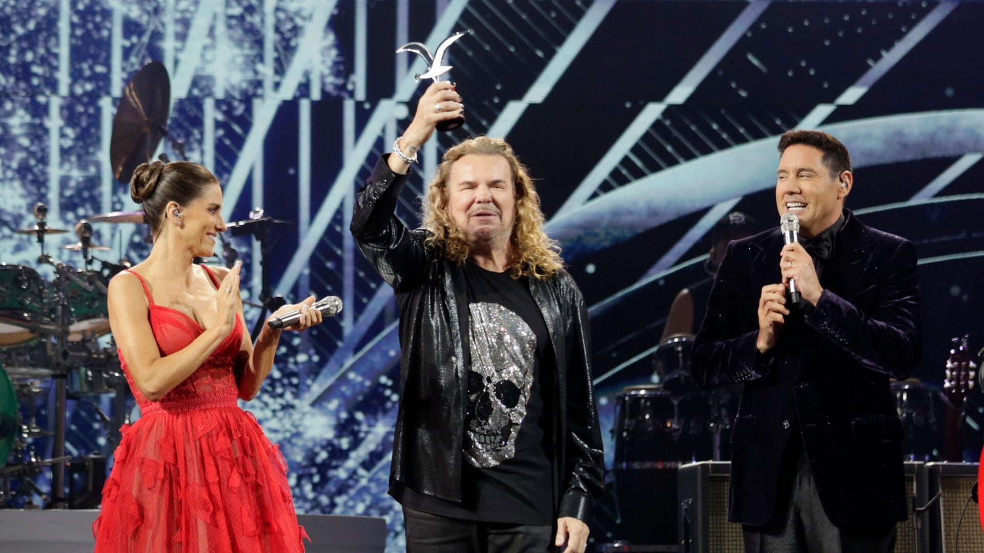 Interpretando recordadas y exitosas canciones: Maná deslumbró al público de la Quinta Vergara