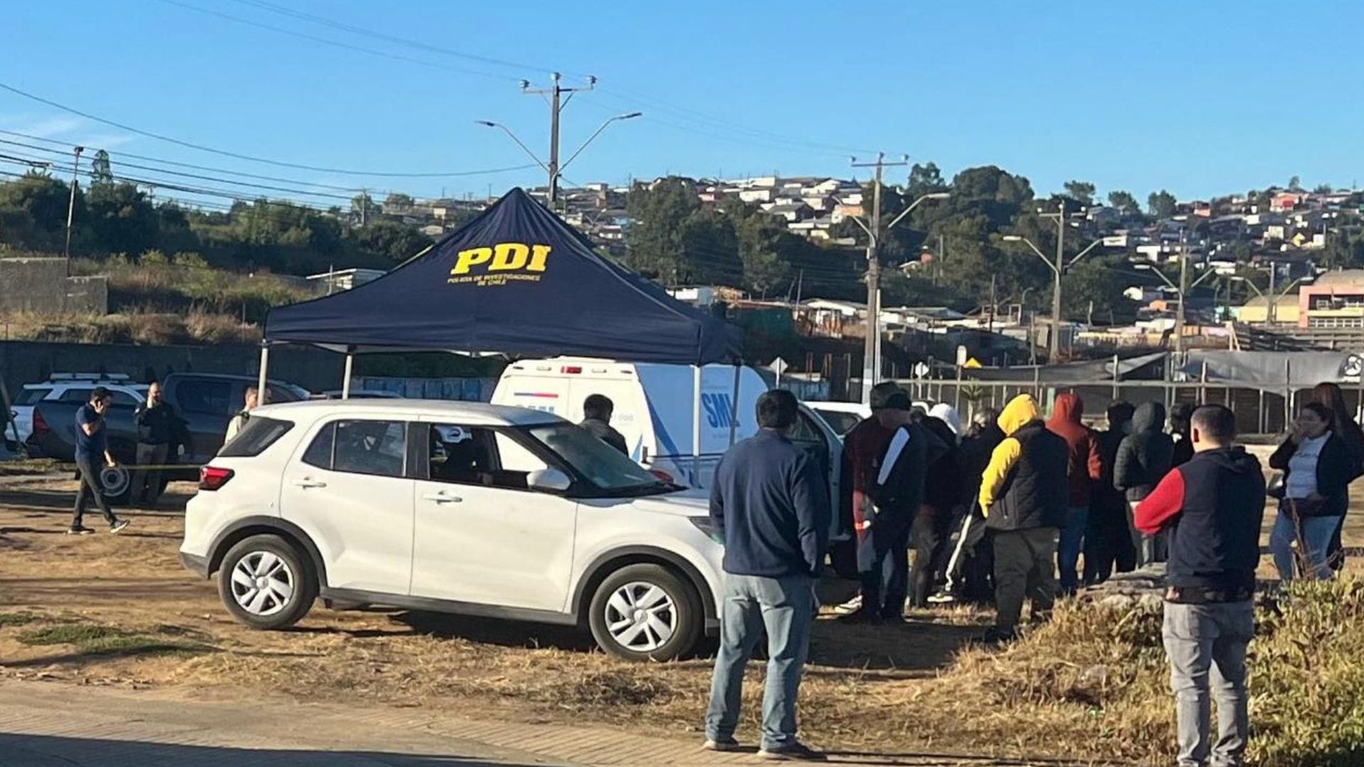 Triple homicidio en Lota: Reportan tiroteo en Playa Blanca