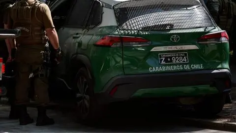 Lo golpeó por la espalda: Trabajador muere tras recibir un piedrazo de parte de un asaltante en Peñalolén