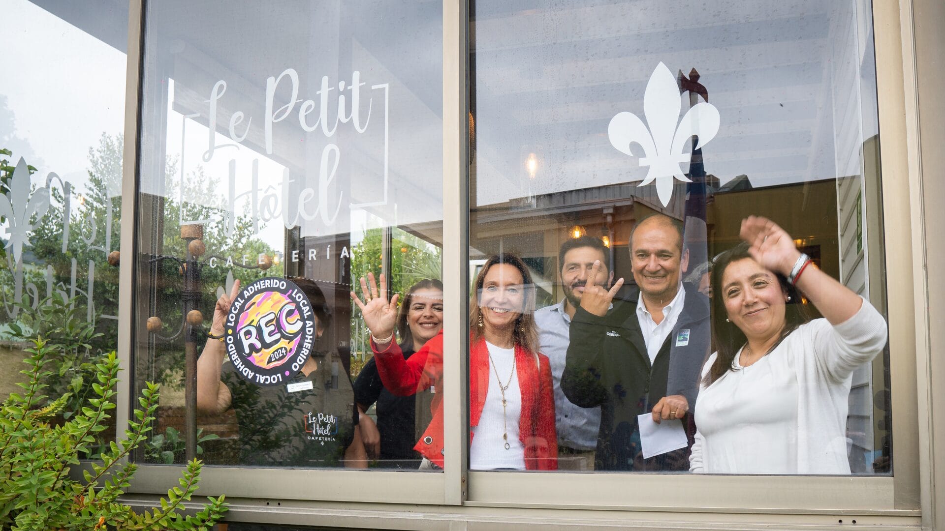 “Sello REC”: La iniciativa que pretende sumar locales comerciales del Gran Concepción para mantener el turismo durante el festival
