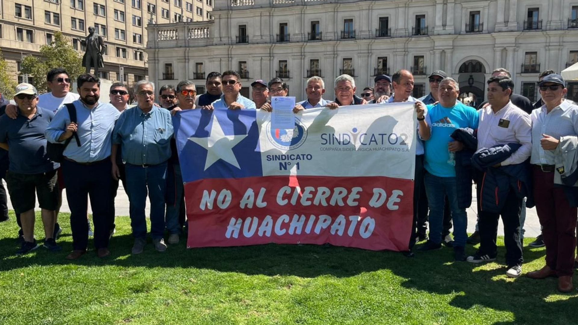 Trabajadores de Huachipato y autoridades del Biobío emplazan a Boric por dumping del acero chino
