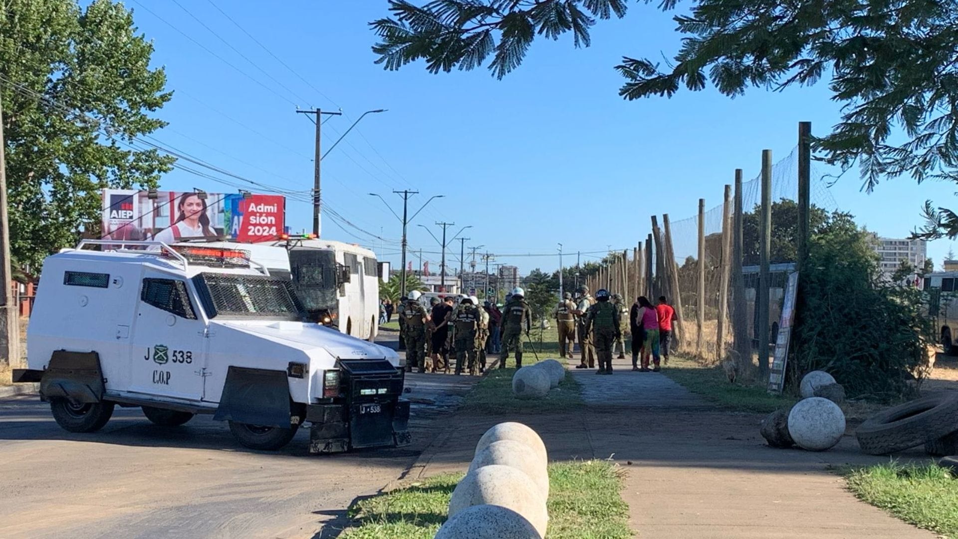 Desalojo de circo en Los Ángeles dejó 13 detenidos: Usaban sitio municipal ilegalmente