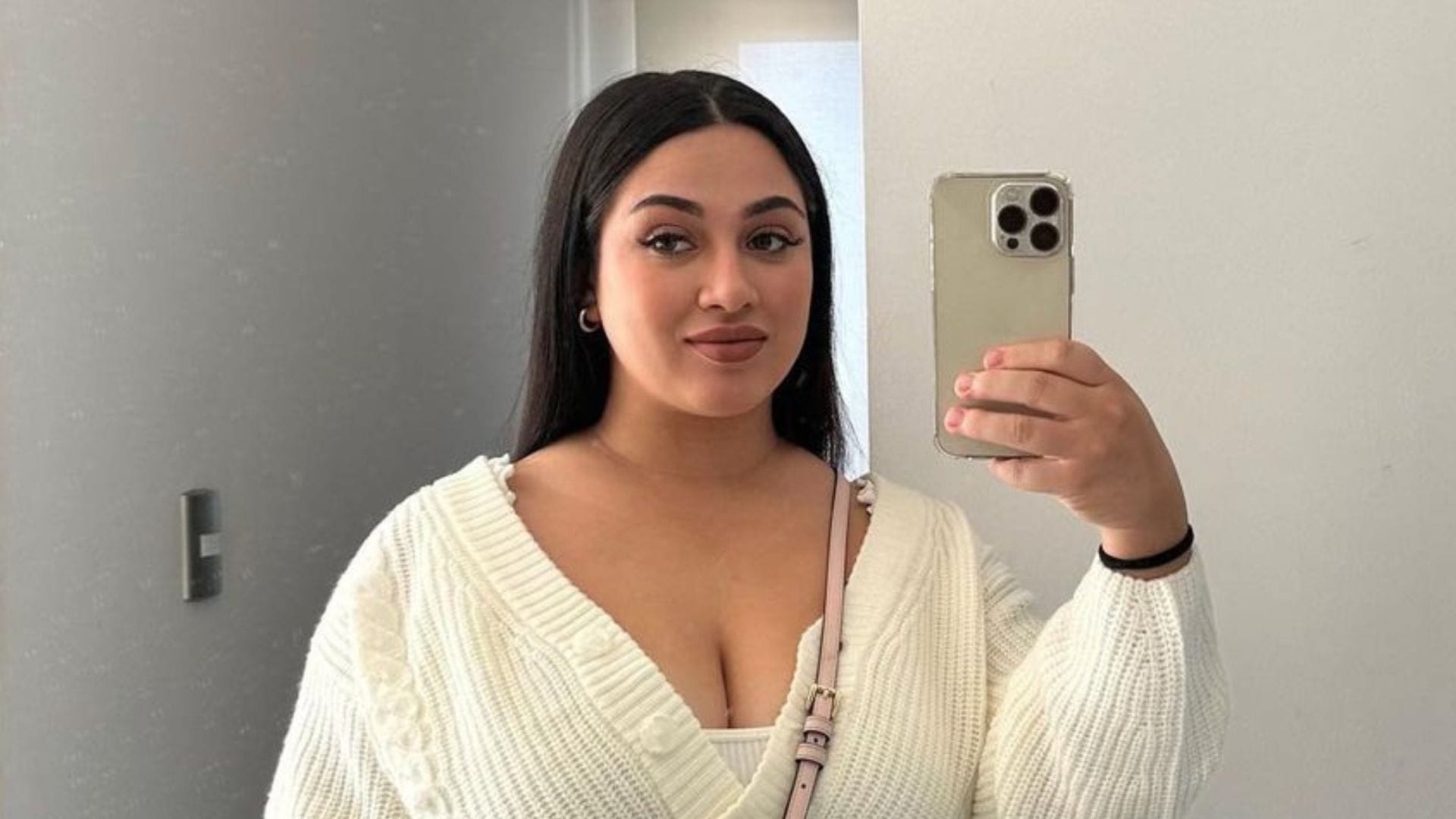 Camila Sepúlveda ex pareja de Jordhy Thompson anunció que debutará en OnlyFans
