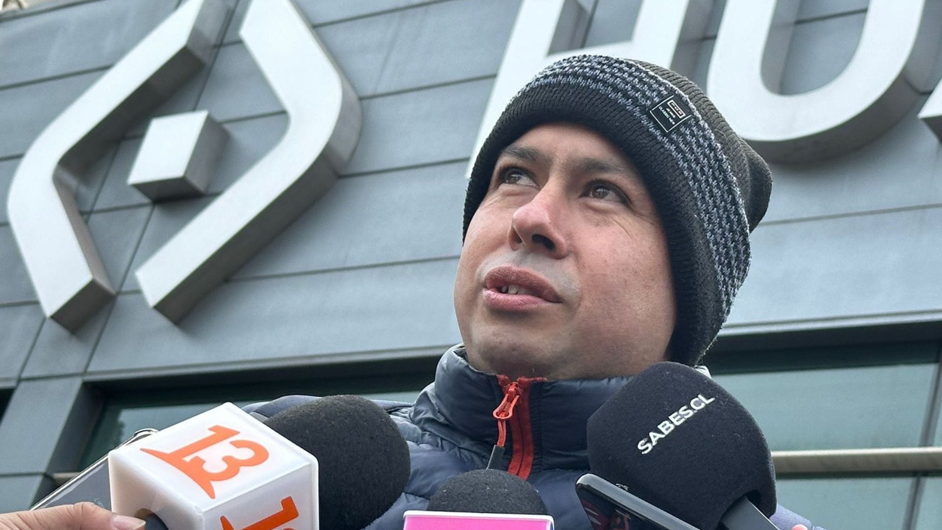 “Va a quedar mucha gente sin sustento para el hogar”: Desazón en los trabajadores de Huachipato por cierre indefinido de operaciones