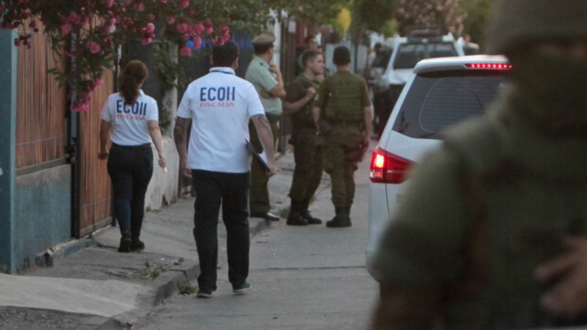 Habría sido tras enfrentamiento entre bandas rivales: Balean y atropellan a hombre en Renca