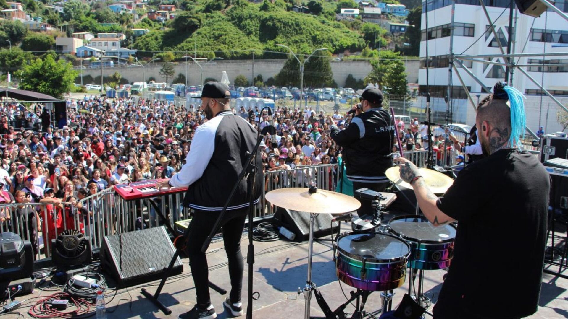 Con Agrupación Marilyn: Cerca de 10 mil personas disfrutaron de la Fiesta de la Cholga en Talcahuano