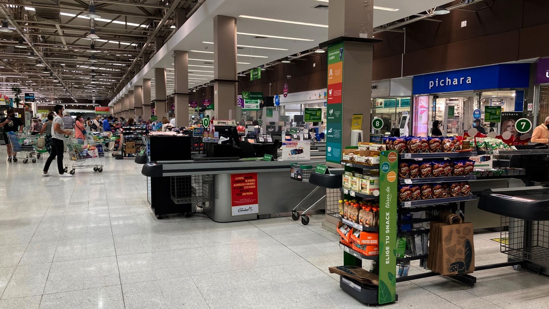 Así funcionan los supermercados y malls del Gran Concepción estos feriados de Semana Santa