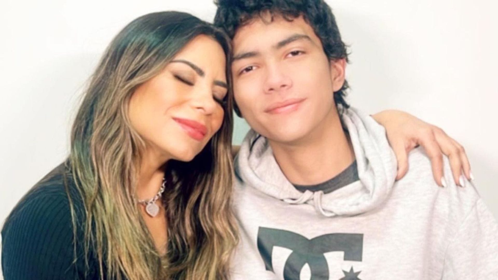 “Cuando el vínculo se pierde por años…”: Hijo mayor de Marlene de la Fuente e Iván Núñez también decidió cambiar su apellido