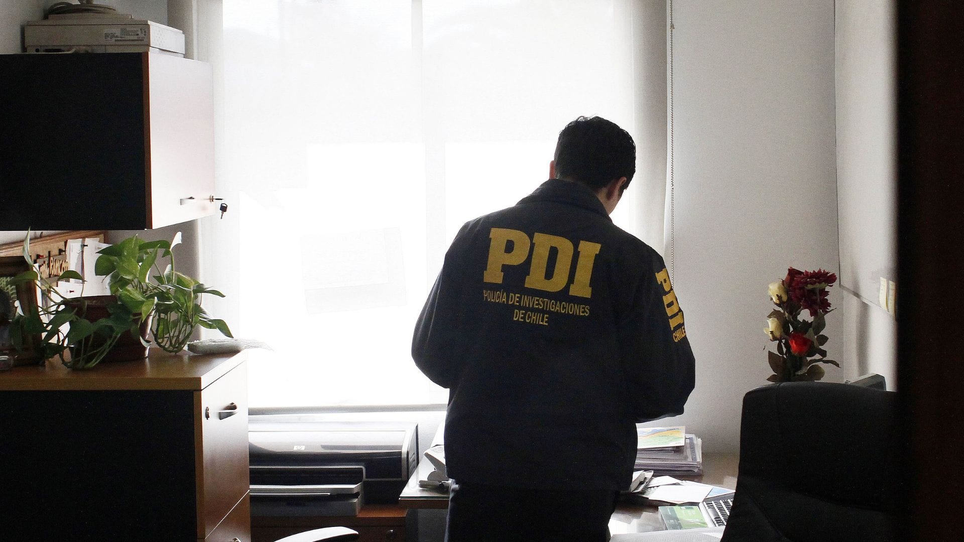 Parlamentarios abogan por “responsabilidad política del gobernador” tras nuevo allanamiento por el Caso Convenios en el Biobío