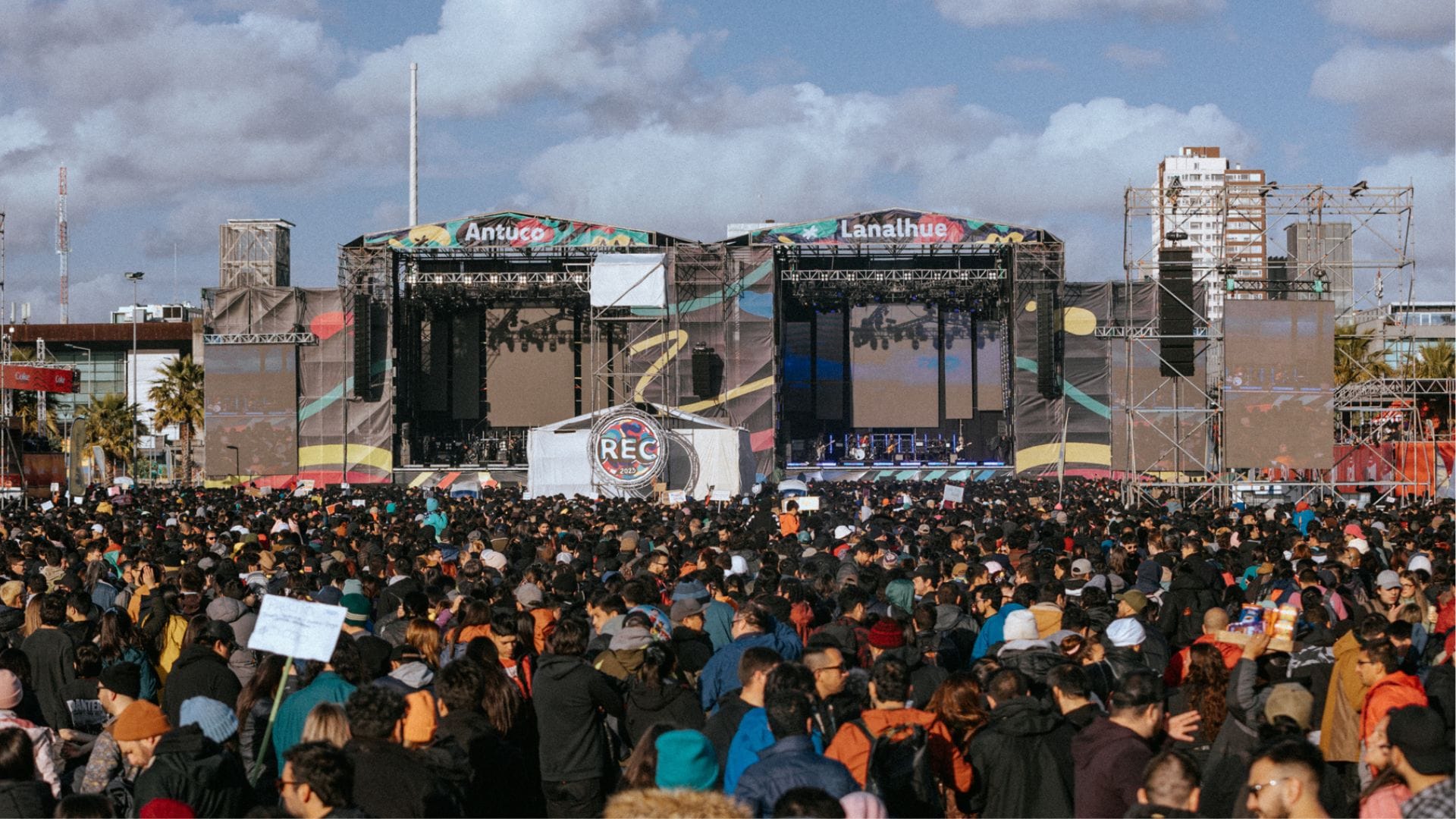Cabeza de cartel del REC 2024 cancela su presentación a pocos días del Festival