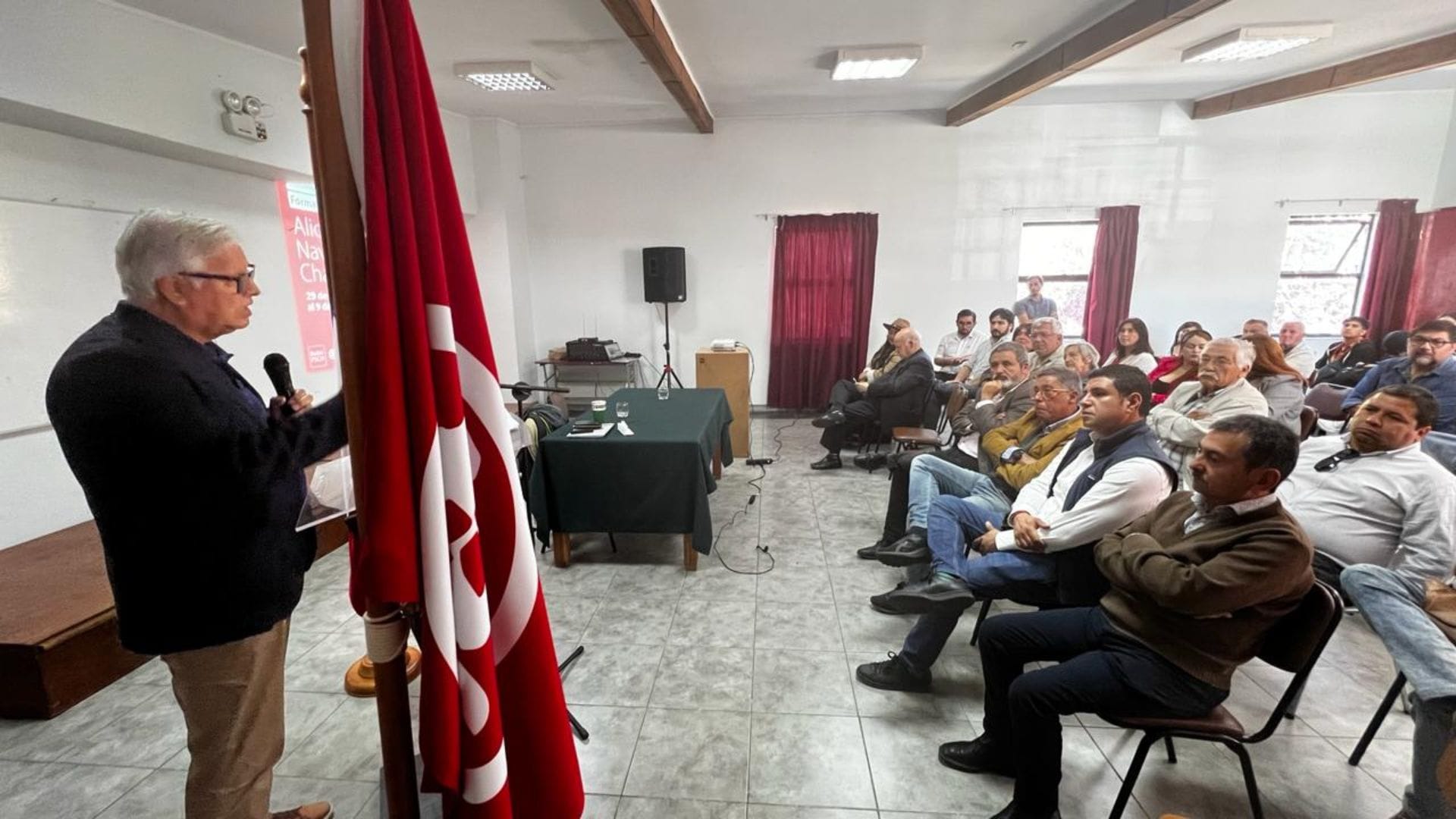 Juntos pero no revueltos: La jornada política de la izquierda penquista previo a decisiones clave