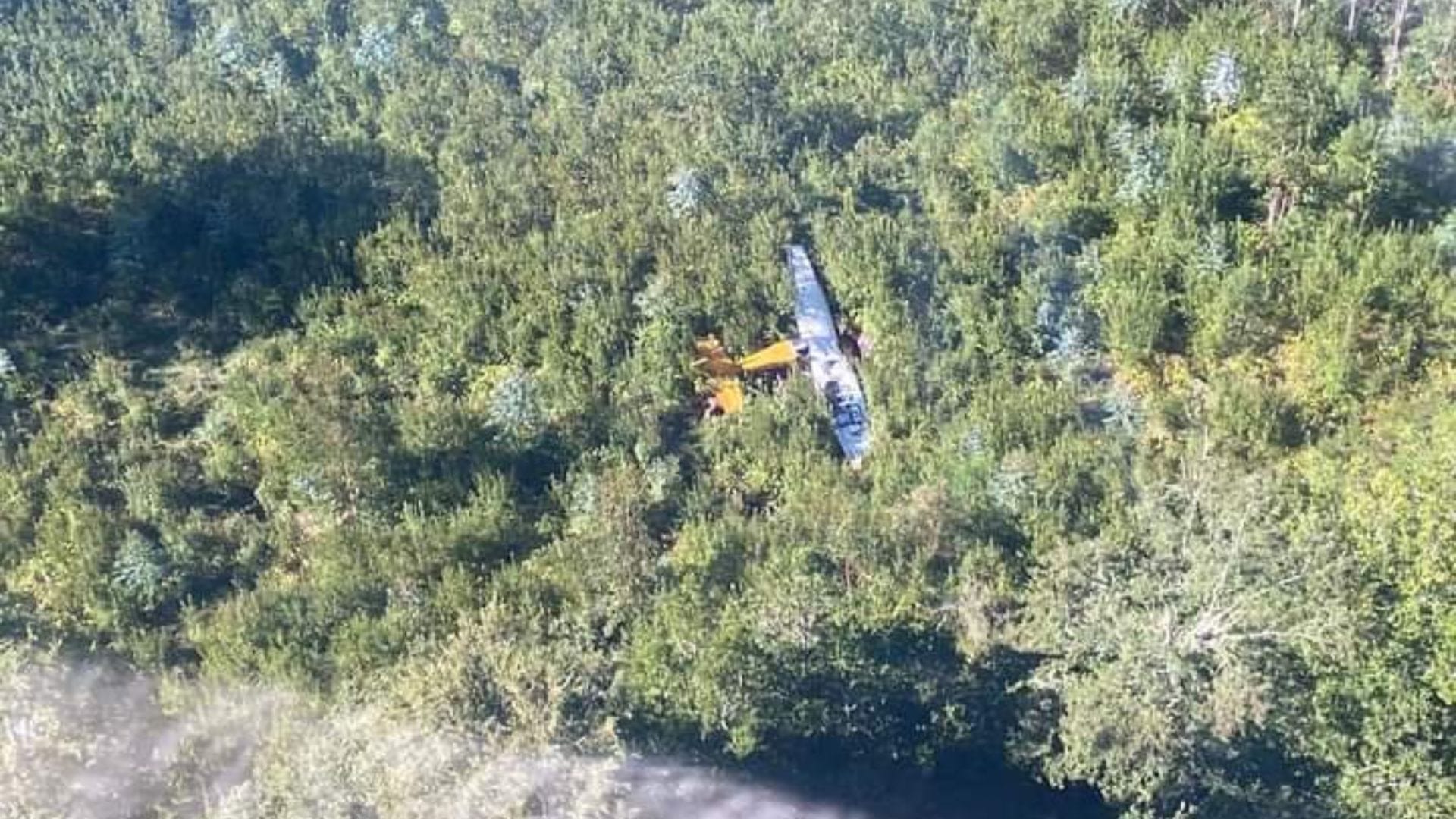 Avioneta capotó en la Región de Los Ríos: Piloto falleció y hay dos lesionados de gravedad