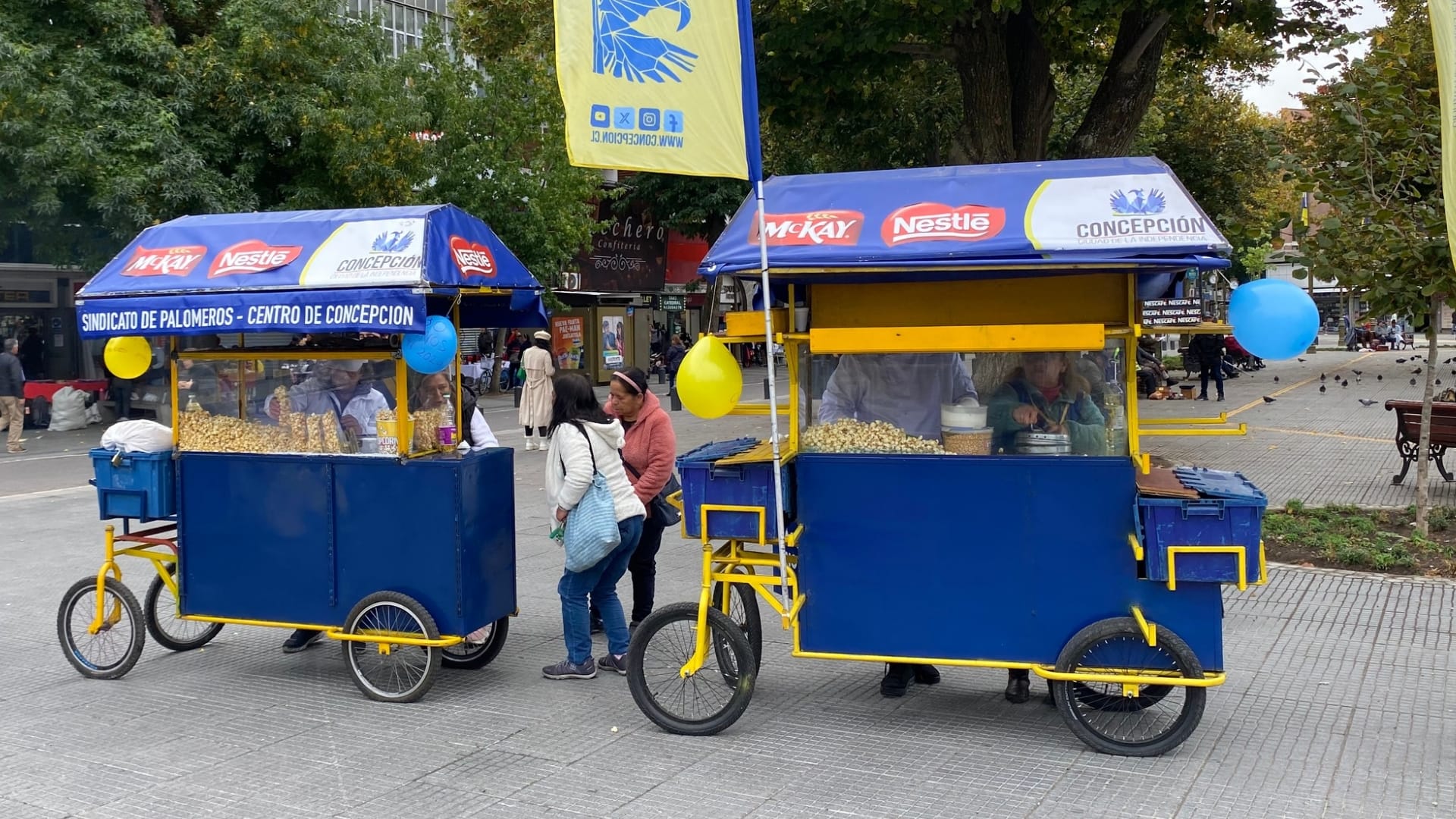 Las palomitas, un clásico de Concepción: Sindicato cumple 30 años y regaló cabritas al público