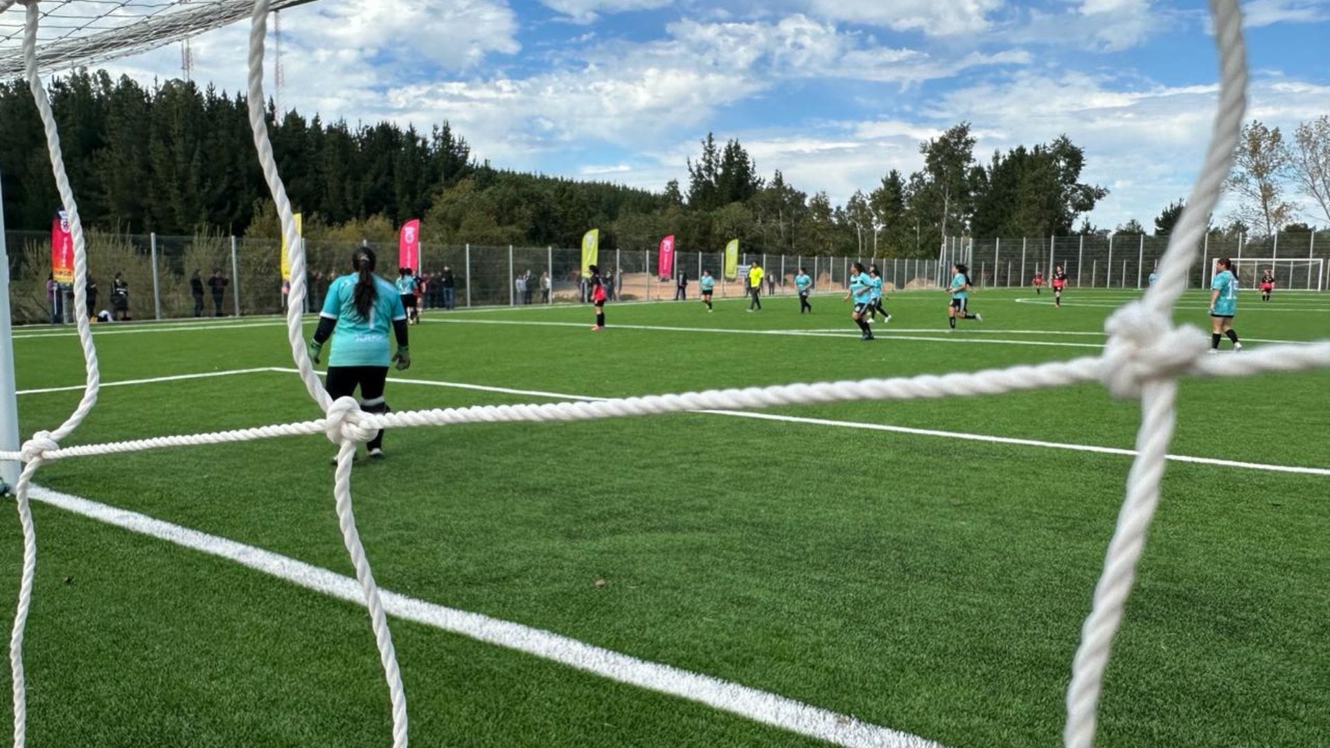 Inauguran el Estadio Municipal de Florida: Lleva el nombre del fallecido exalcalde de la comuna Jorge Roa
