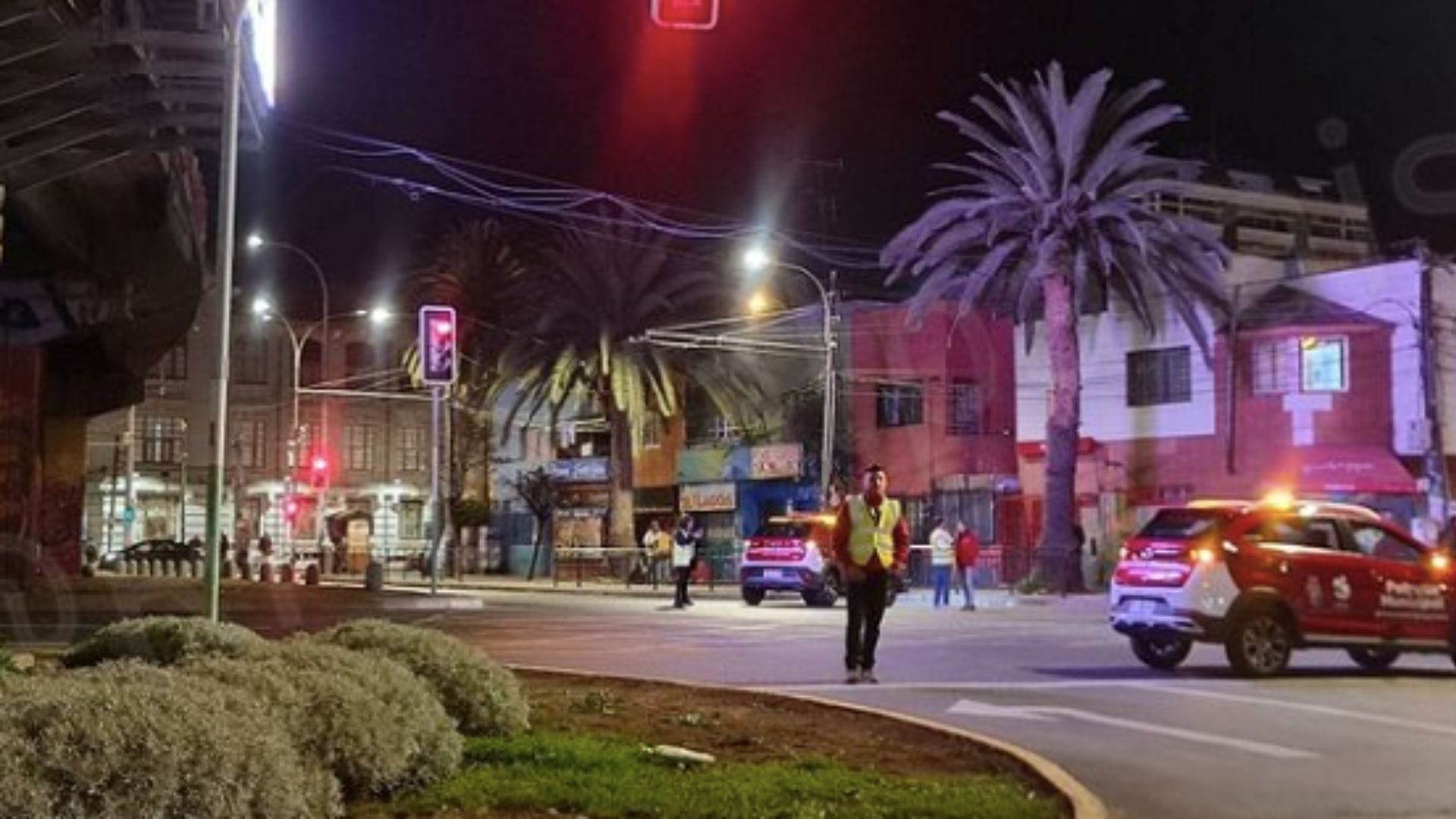 Adulto mayor fallece tras ser atropellado por un bus del transporte público en pleno centro de Valparaíso