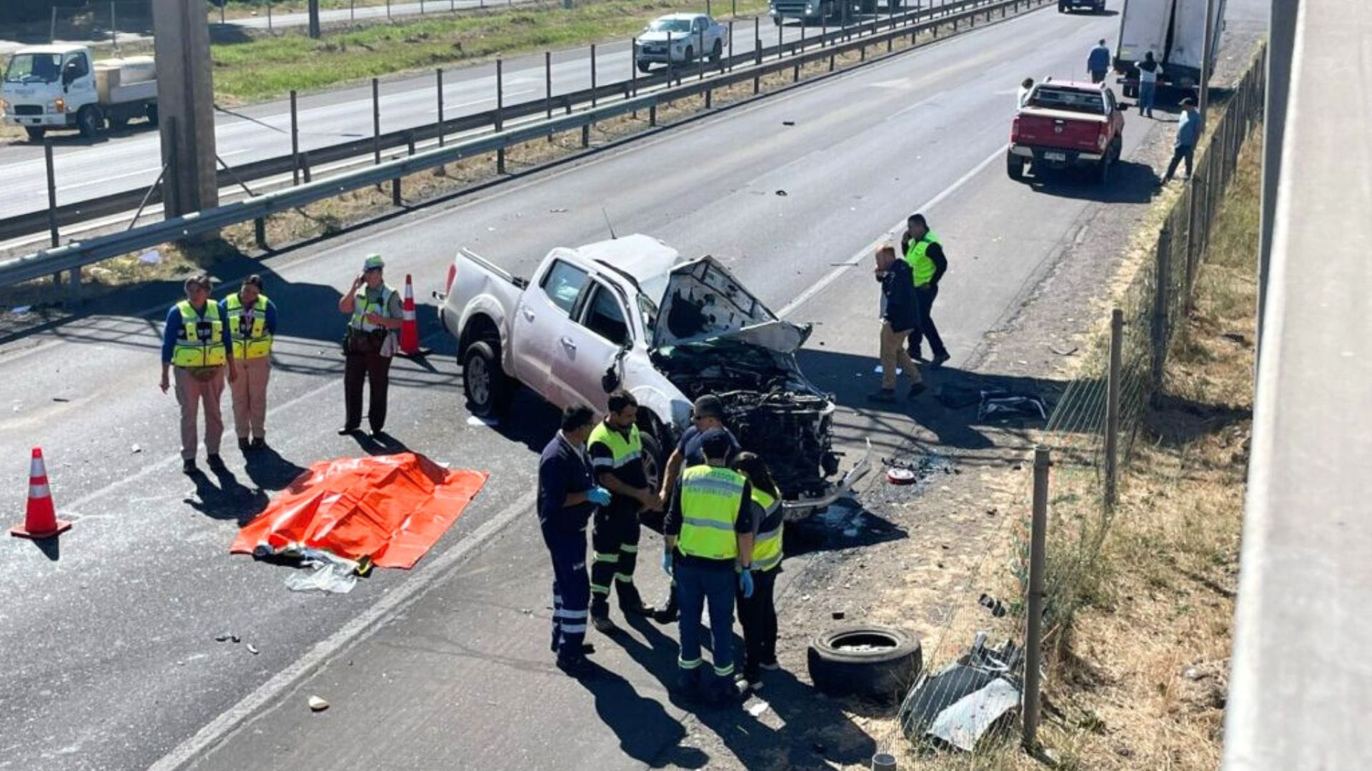 Fatal accidente involucró a cuatro vehículos: Conductor de 40 años muere tras colisión múltiple en la Ruta 5 de la región del Maule