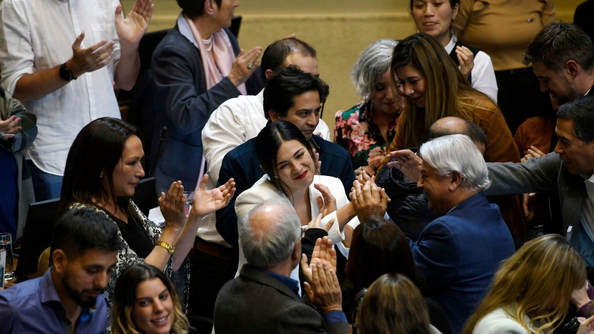 Karol Cariola es electa nueva presidenta de la Cámara de Diputadas y Diputados: Gaspar Rivas y Eric Aedo vicepresidentes