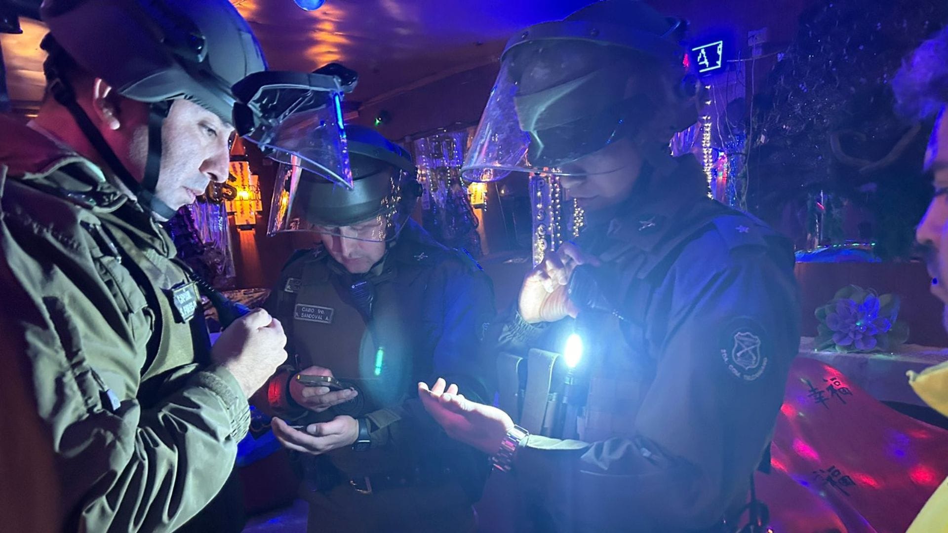 Seis locales nocturnos de Talcahuano fueron multados tras operativo de fiscalización