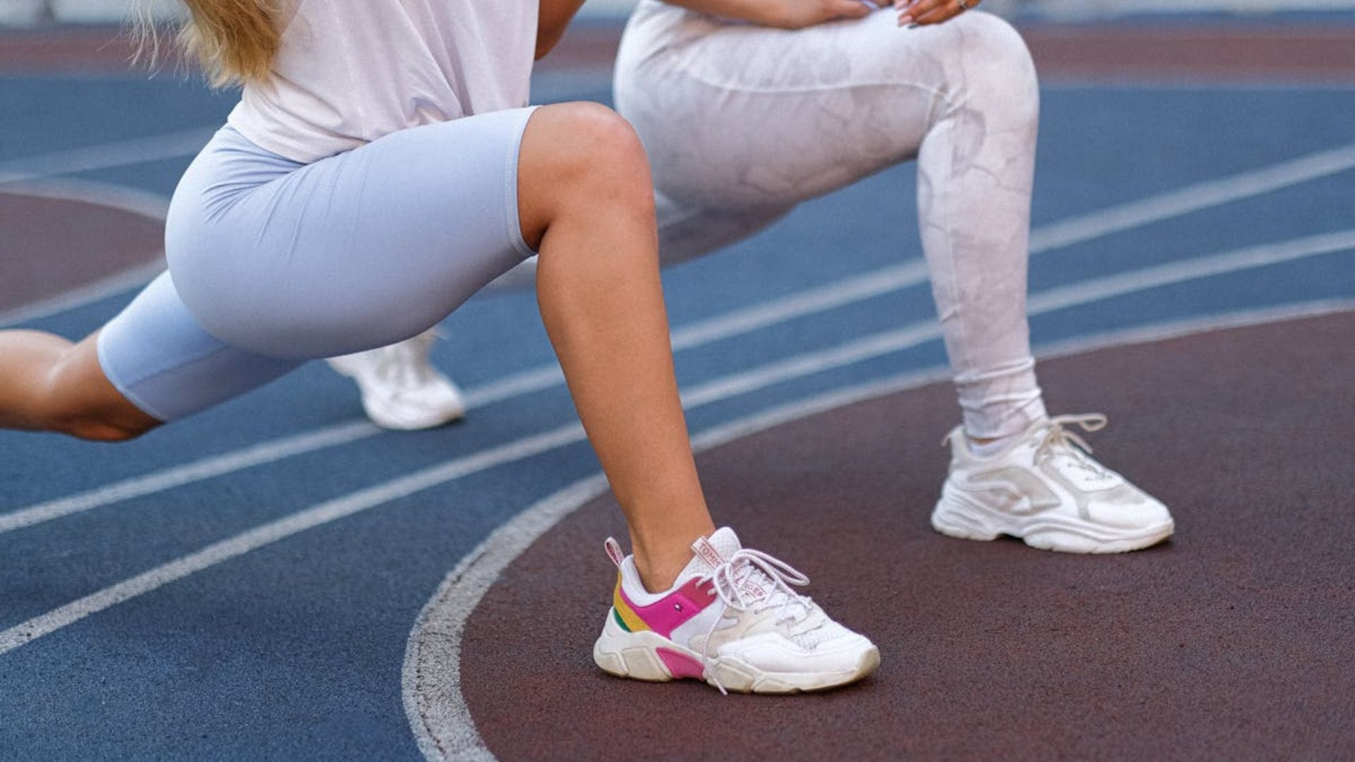 Cómo elegir zapatillas de mujer para cada actividad física