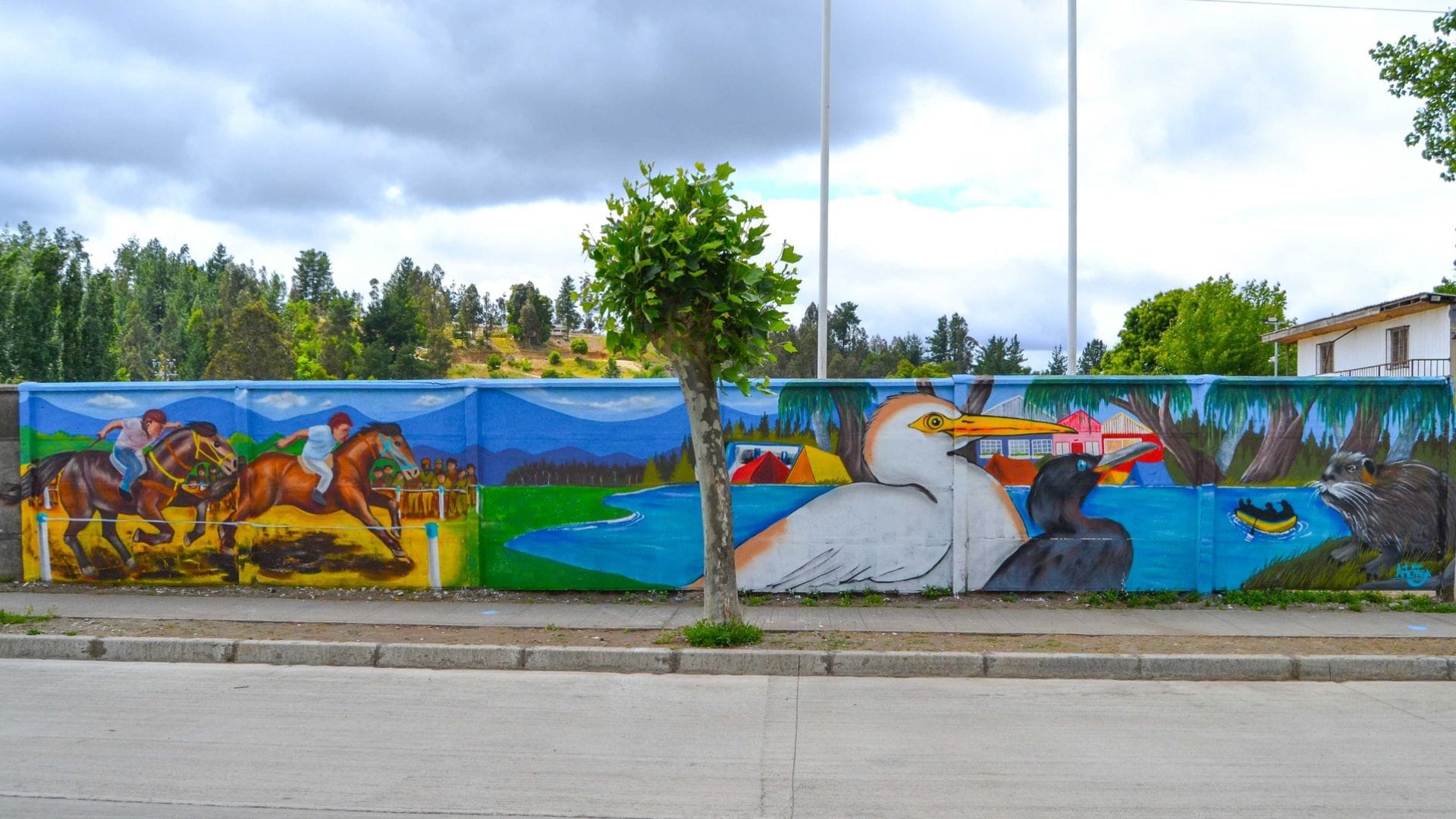 Hualqui a color: los atractivos murales presentes en la comuna