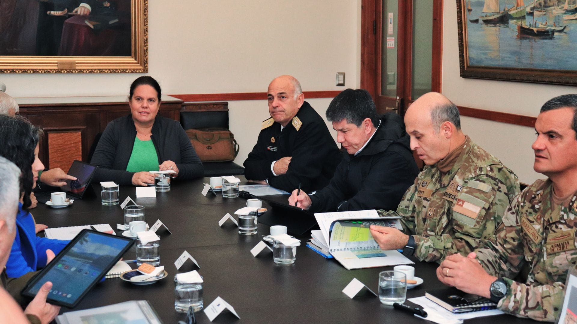 Reforzarán contingente y Armada no descarta hacer uso de armamento letal