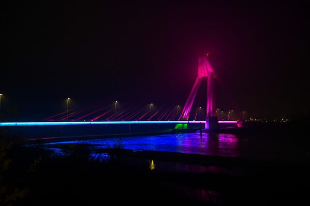 El puente Treng Treng Kay Kay que emula al de San Francisco y se encuentra en Chile