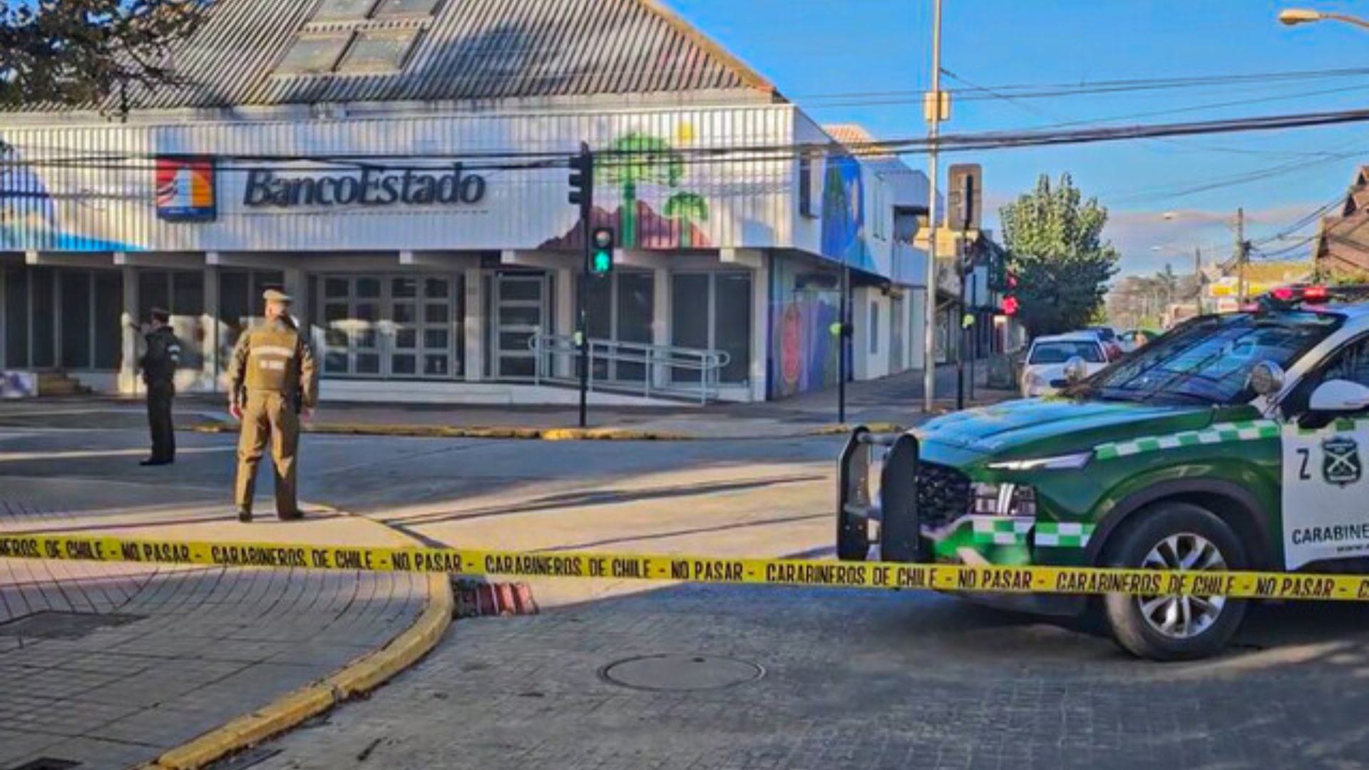 Aviso por paquete sospechoso obligó a evacuar sucursal bancaria en Cañete: Descartan presencia de artefacto explosivo