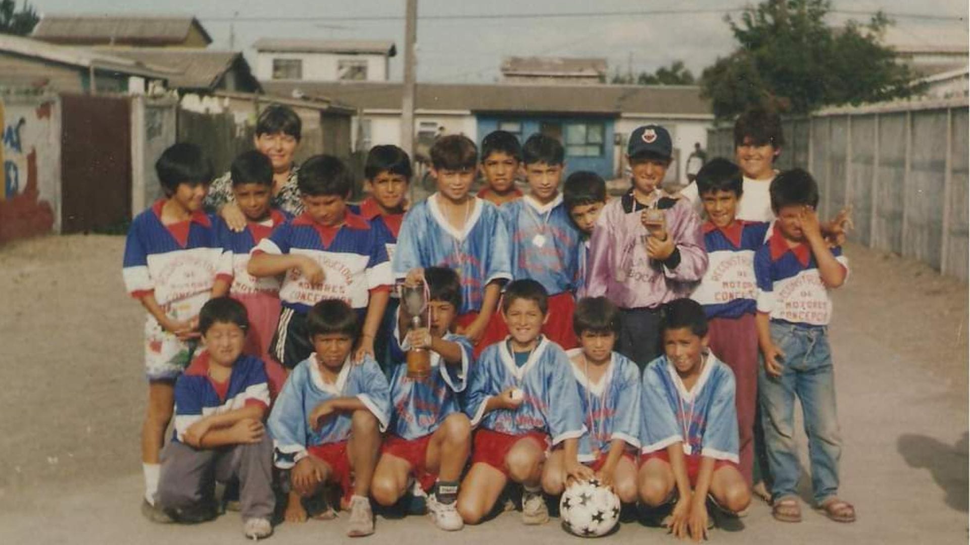 Boca Sur: Museo Comunitario presenta exposición “Álbum Vecinal, 1983-1999”