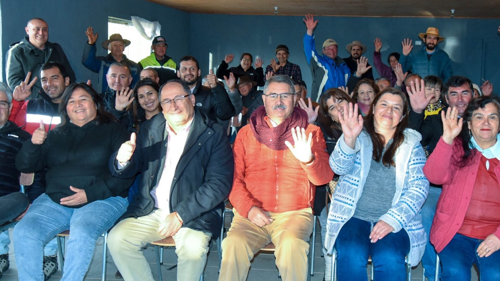 Alcaldes de Yumbel y Hualqui anuncian alianza para asfaltar ruta que une a ambas comunas