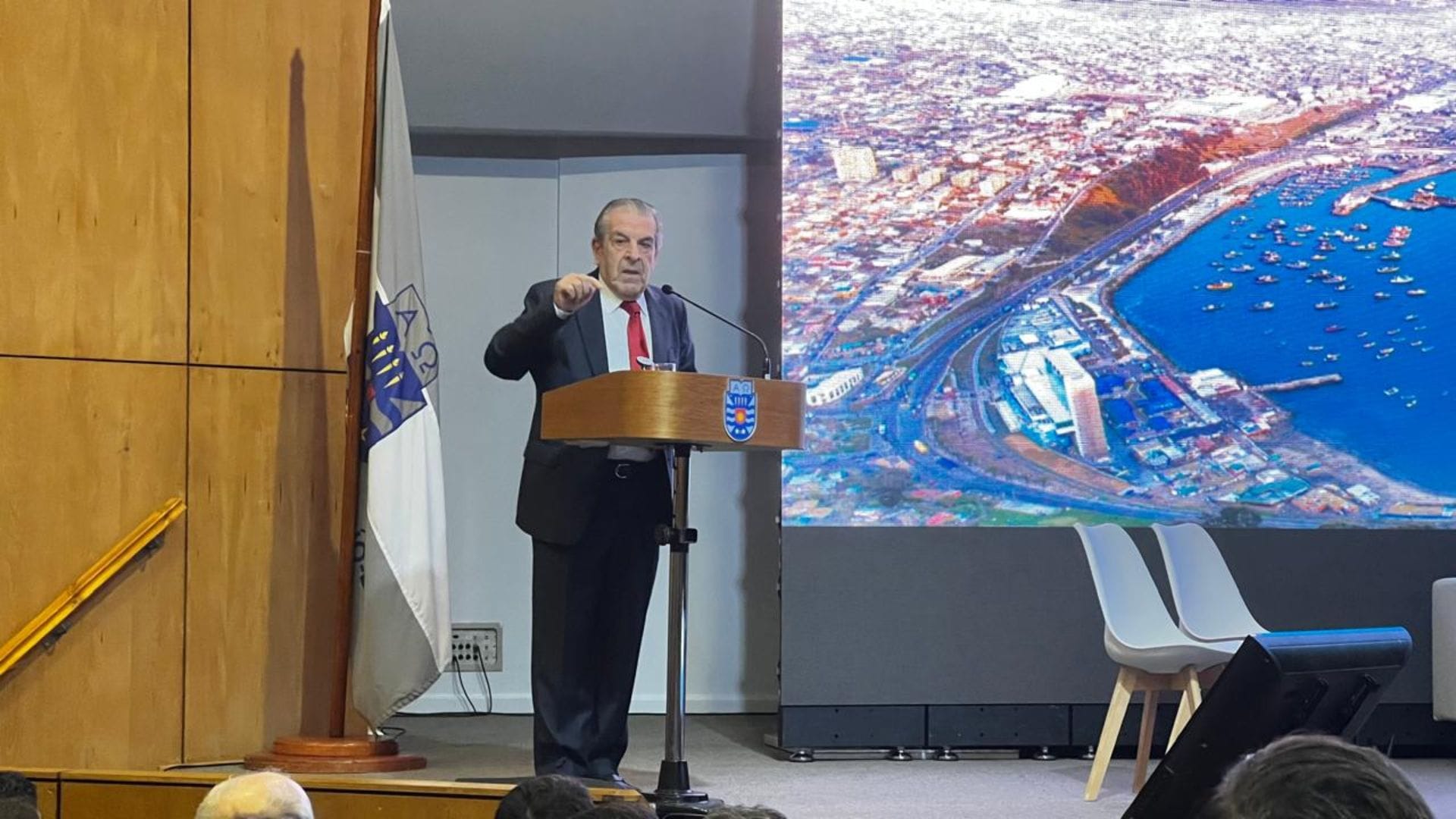 Cuestionan falta de planificación en materia de infraestructura para el Biobío