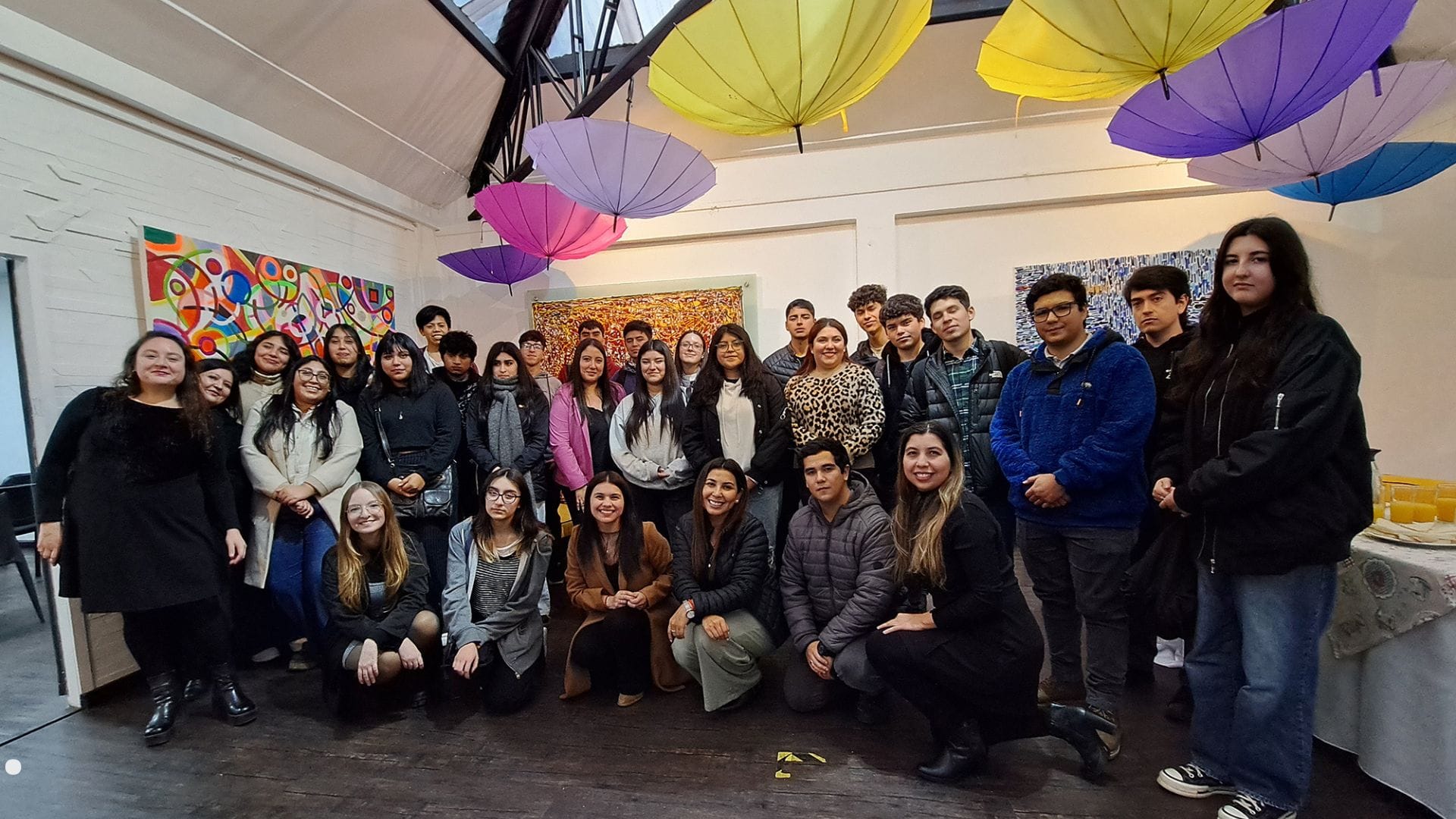 “La beca fue una esperanza para todos”: Programa Construye Futuro sigue transformando vidas de jóvenes en Biobío y La Araucanía
