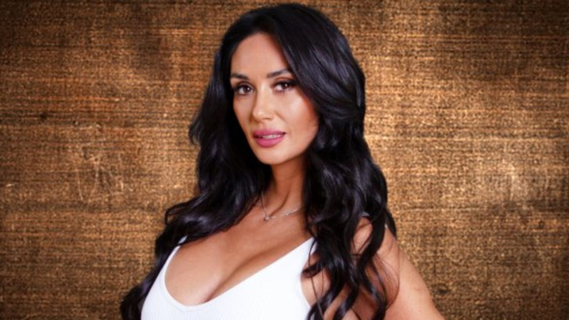 Más que en el reality anterior: Destapan el millonario acuerdo al que llegó Pamela Díaz para ingresar a “¿Ganar o Servir?”