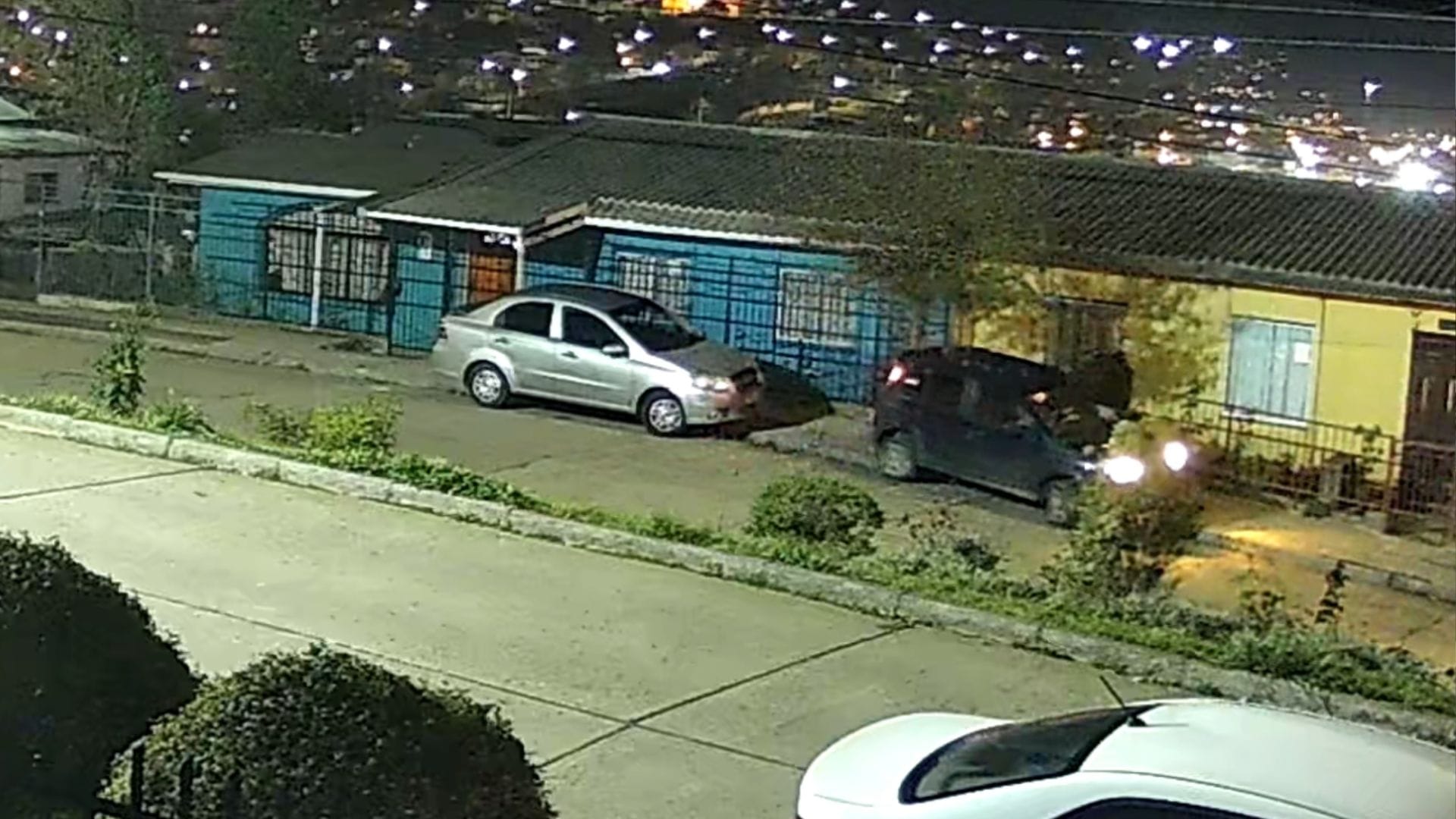 Violento asalto en Lota: Delincuentes huyen con auto que era reparado por su dueño