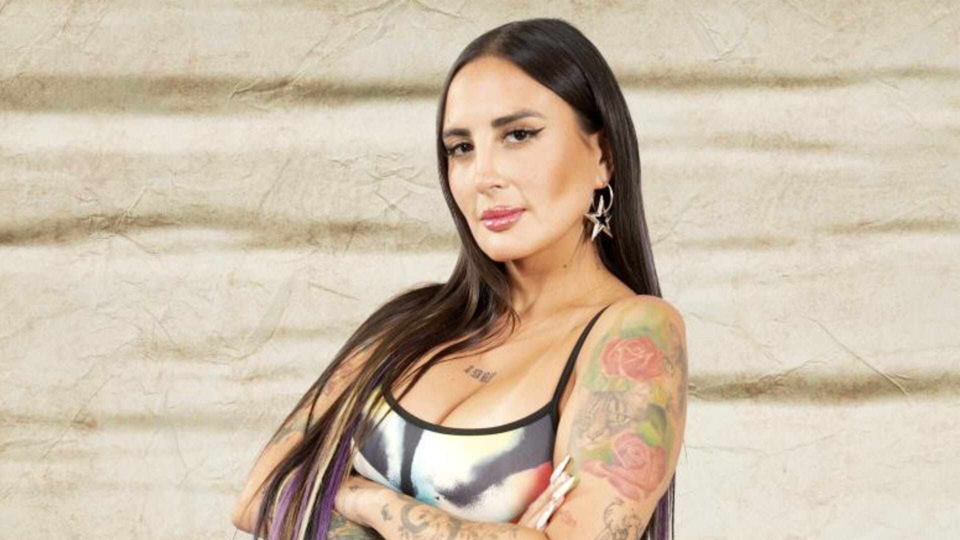 “Síganme odiando”: Blue Mary respondió tajantemente a las críticas por su participación en “¿Ganar o Servir?”