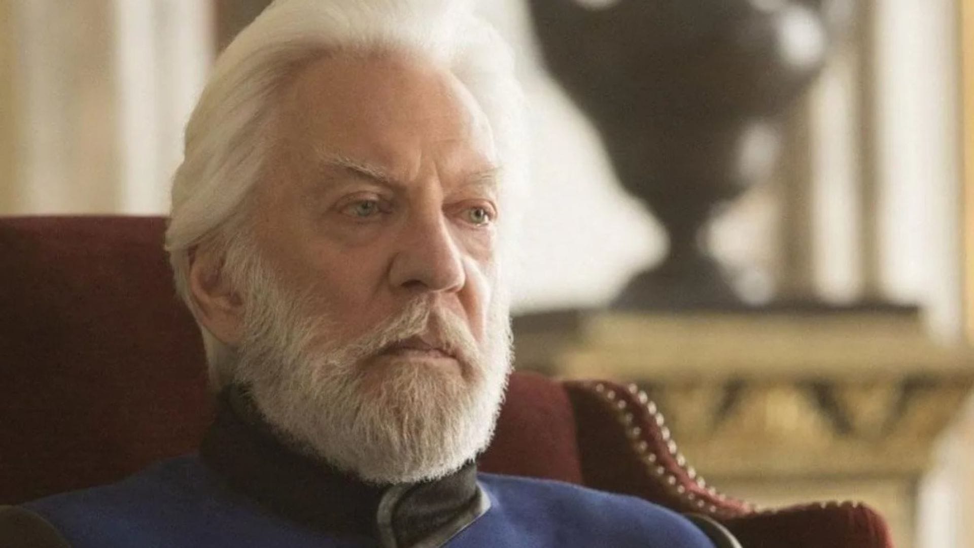 A los 88 años fallece el actor Donald Sutherland, quien personificó al “Presidente Snow” en Los Juegos del Hambre