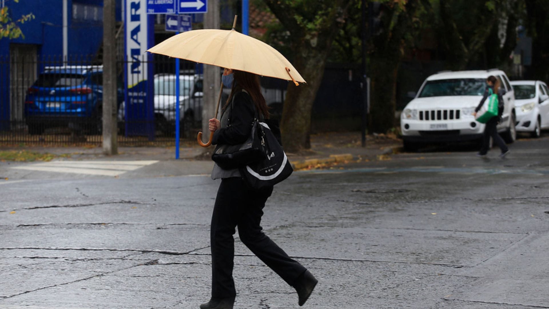 Ciclón climático se avecina en la Región de Ñuble: Advierten de posibles derrumbes y tormentas eléctricas