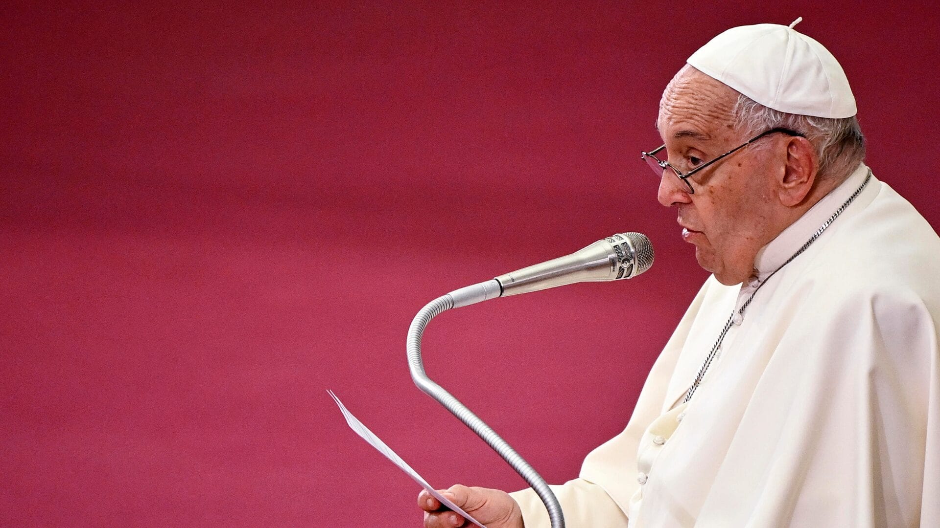 “La gente se duerme”: Papa Francisco solicitó a los sacerdotes que realicen sermones más cortos