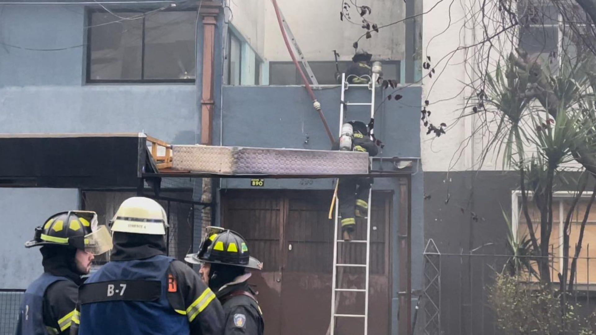 Principio de Incendio en calle Cochrane de Concepción