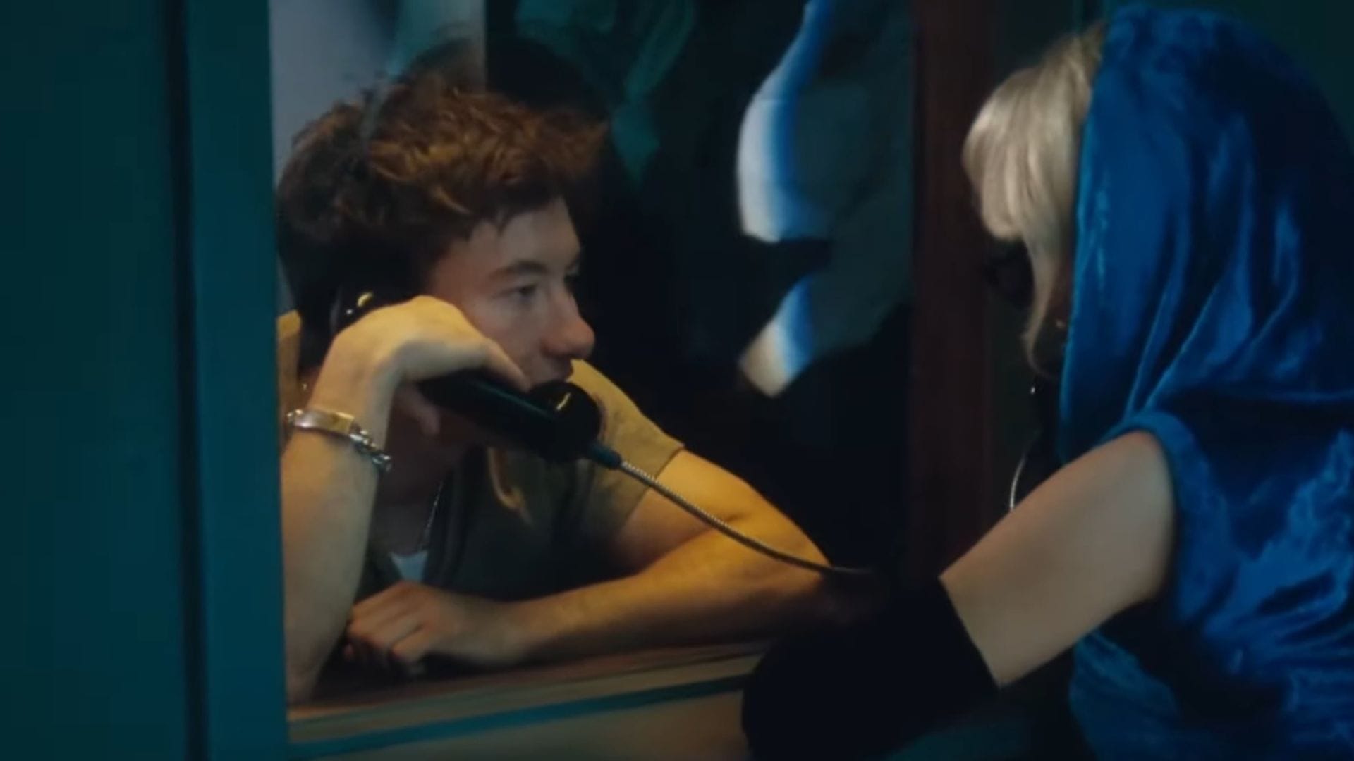 ¡Como “Bonnie y Clyde”! Sabrina Carpenter protagoniza junto a Barry Keoghan videoclip de su nuevo single