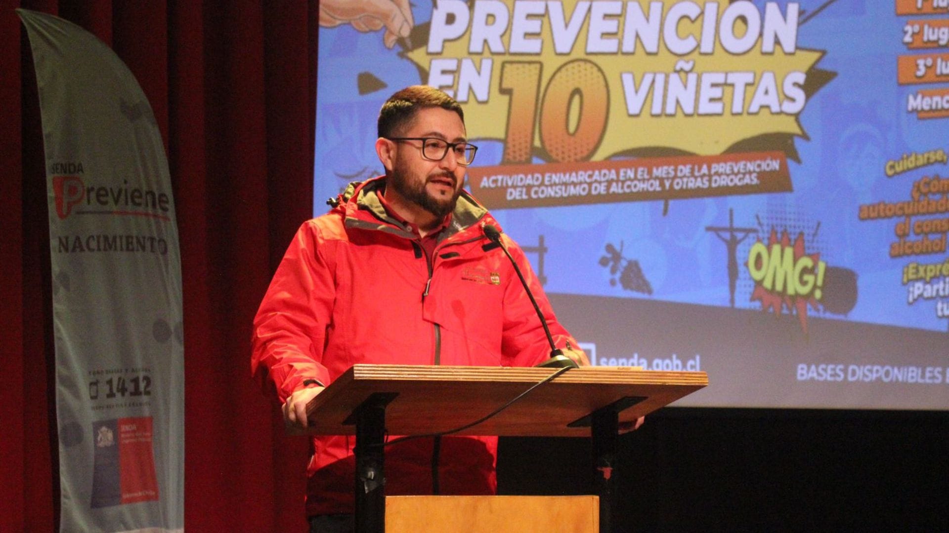 Destacan a jóvenes del Biobío en concurso de cómics sobre la prevención del consumo de drogas