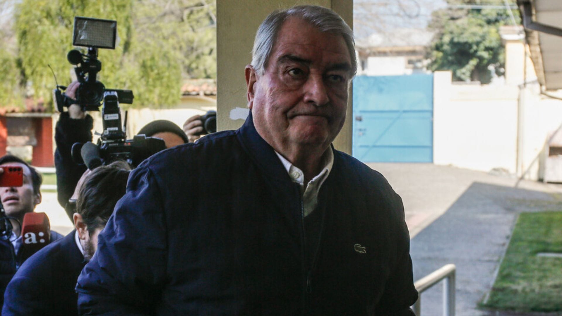 Descartan prisión preventiva para Eduardo Macaya tras ser declarado culpable de dos abusos sexuales