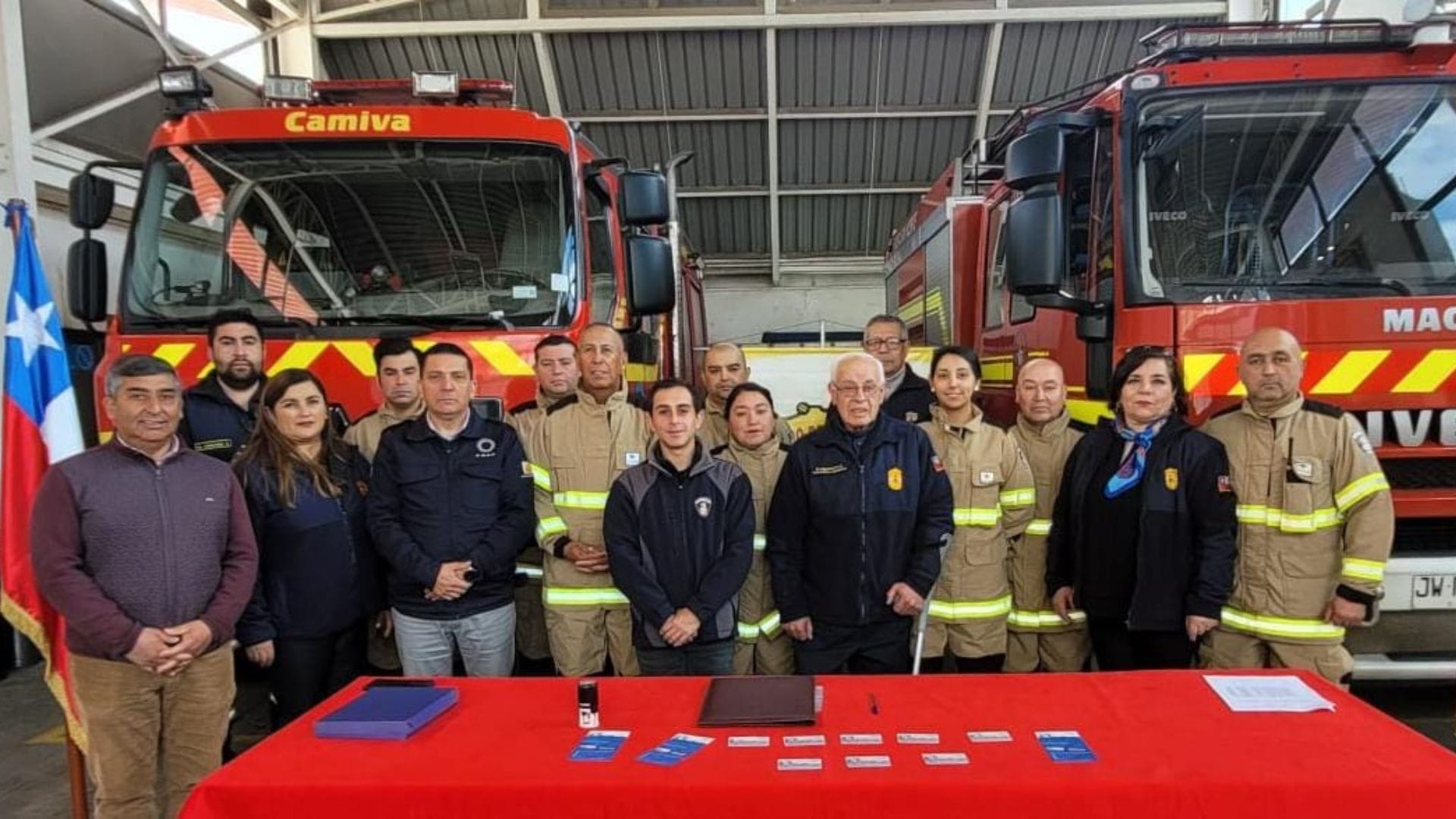 Conmemoración del día del Bombero: compañías de Hualpén y Talcahuano celebraron 20 años de trabajo en conjunto a Enap 